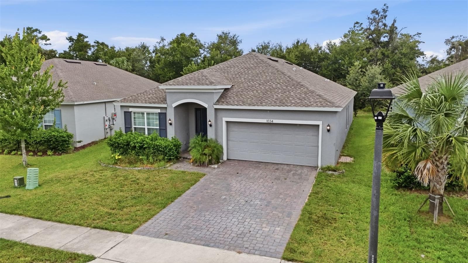 Single Family Residence at 1034 CHELAN FALLS DR, DELAND, photo 2 of 49
