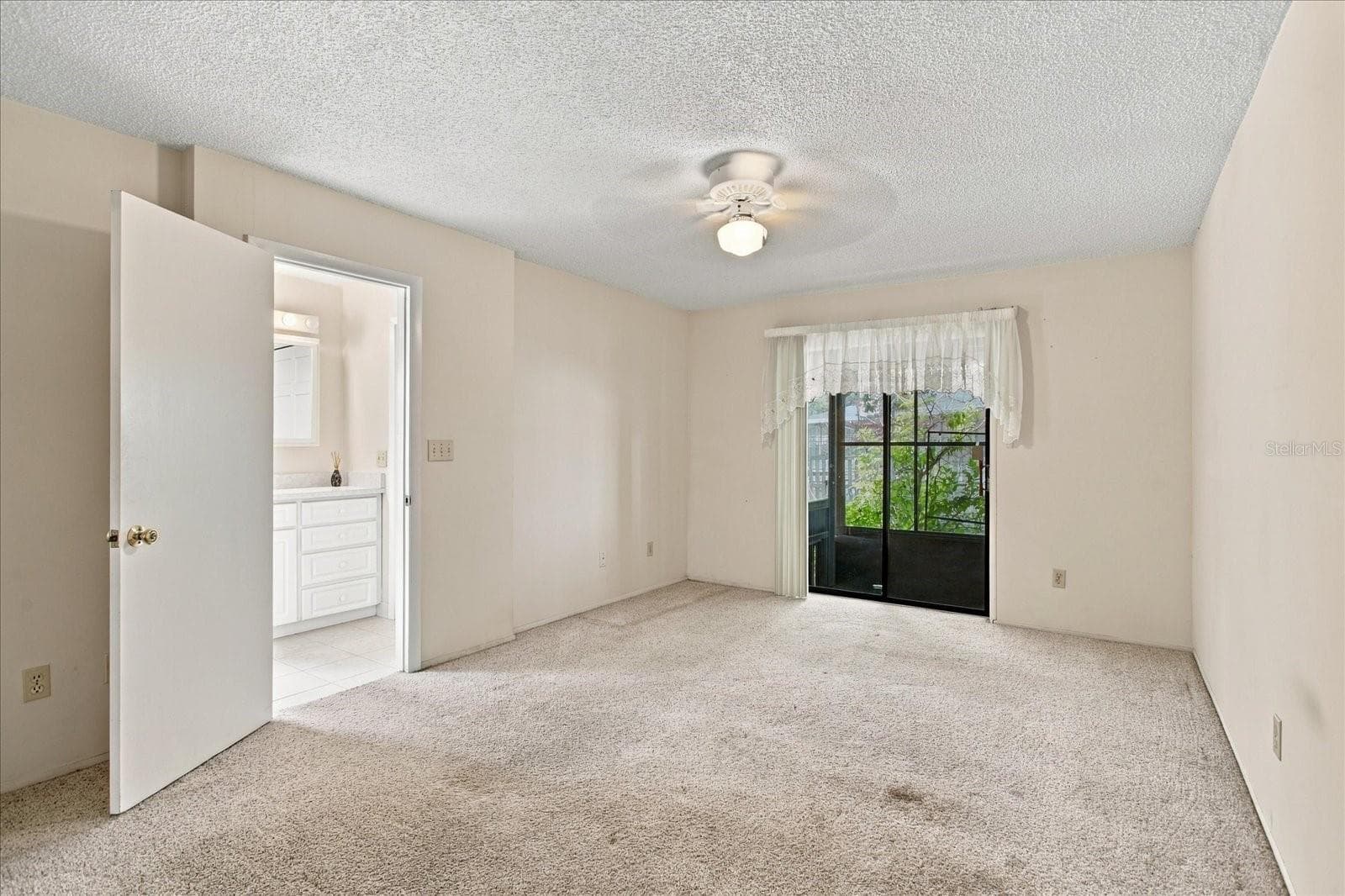 Single Family Residence at 3240 AUTUMNWOOD TRL, APOPKA, photo 11 of 20