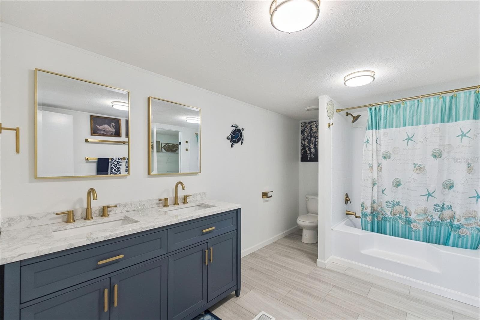Manufactured Home at 1137 YAUPON ST, DAYTONA BEACH, photo 26 of 35