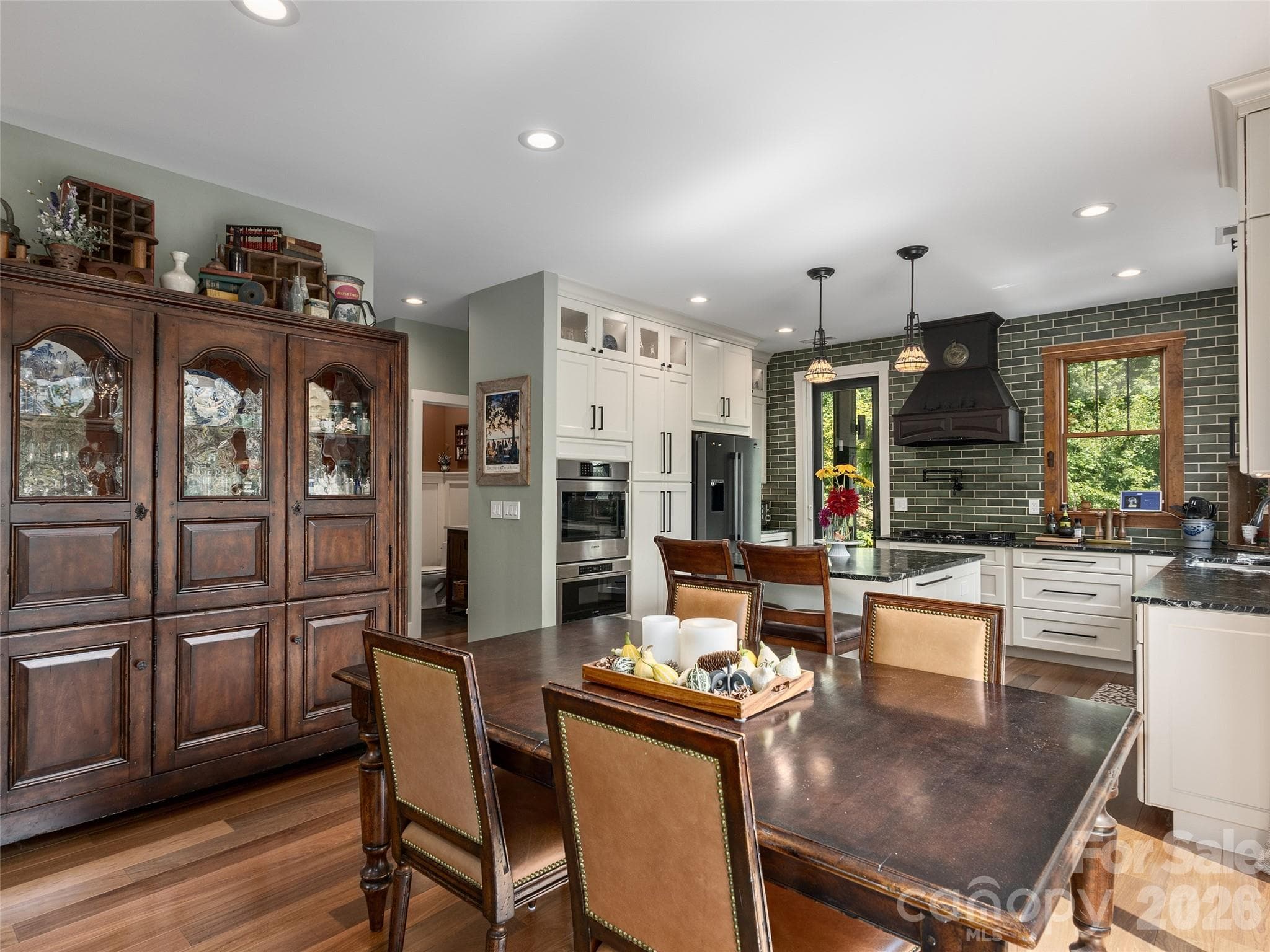 Single Family Residence at 95 Merrills Chase Road, Asheville, photo 12 of 44