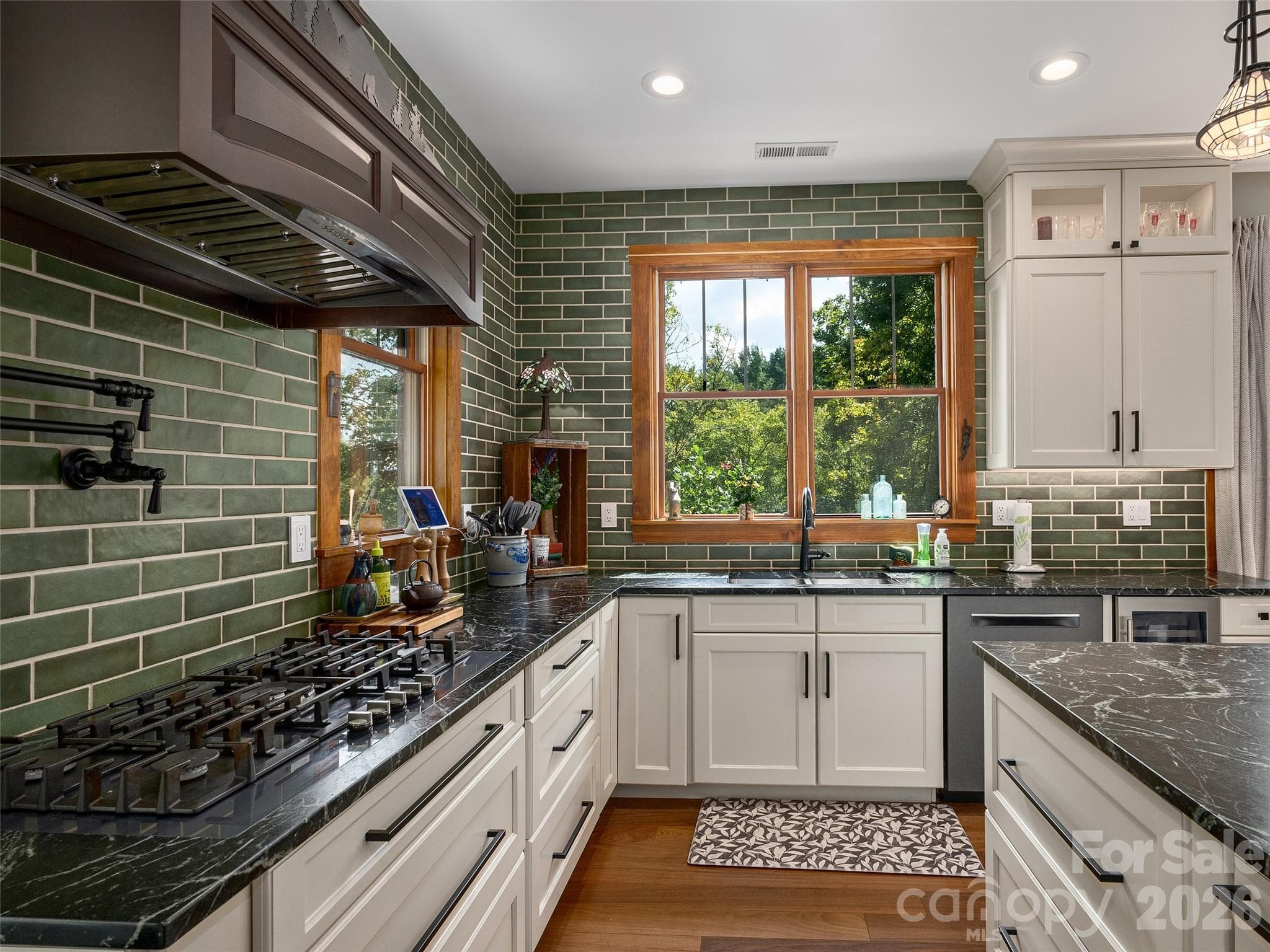 Single Family Residence at 95 Merrills Chase Road, Asheville, photo 15 of 44