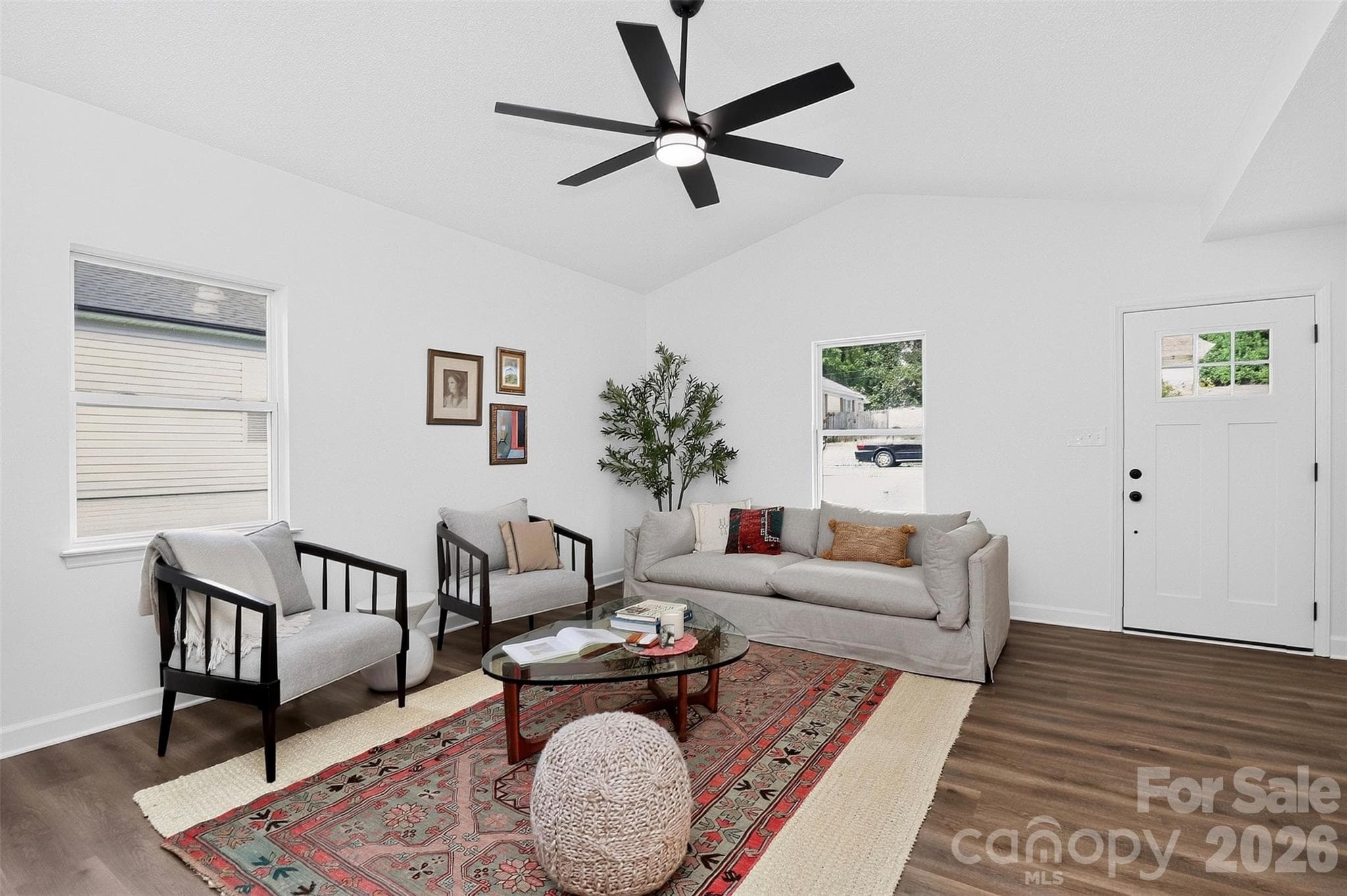 Single Family Residence at 521 Katonah Avenue, Charlotte, photo 9 of 48