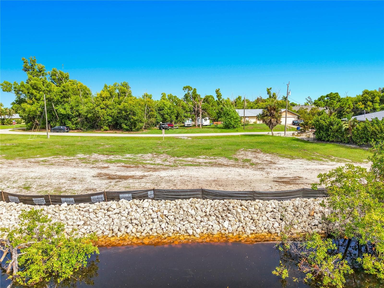 5643 ANN ARBOR DR