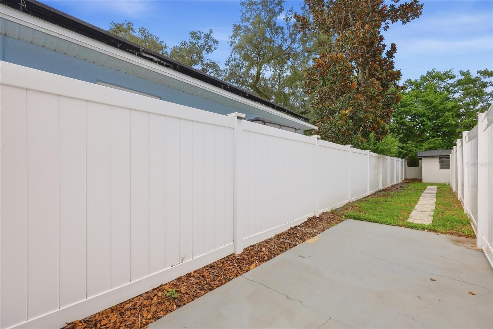 Single Family Residence at 1711 WHITE AVE #B2, ORLANDO, photo 3 of 10