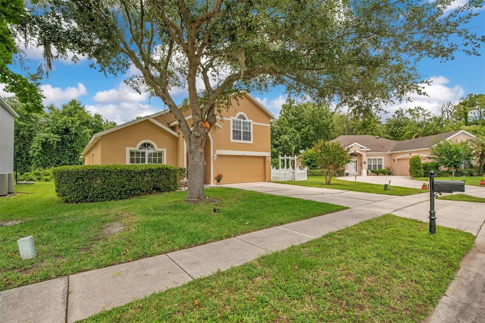 Single Family Residence at 469 CAREY WAY, ORLANDO, photo 3 of 44