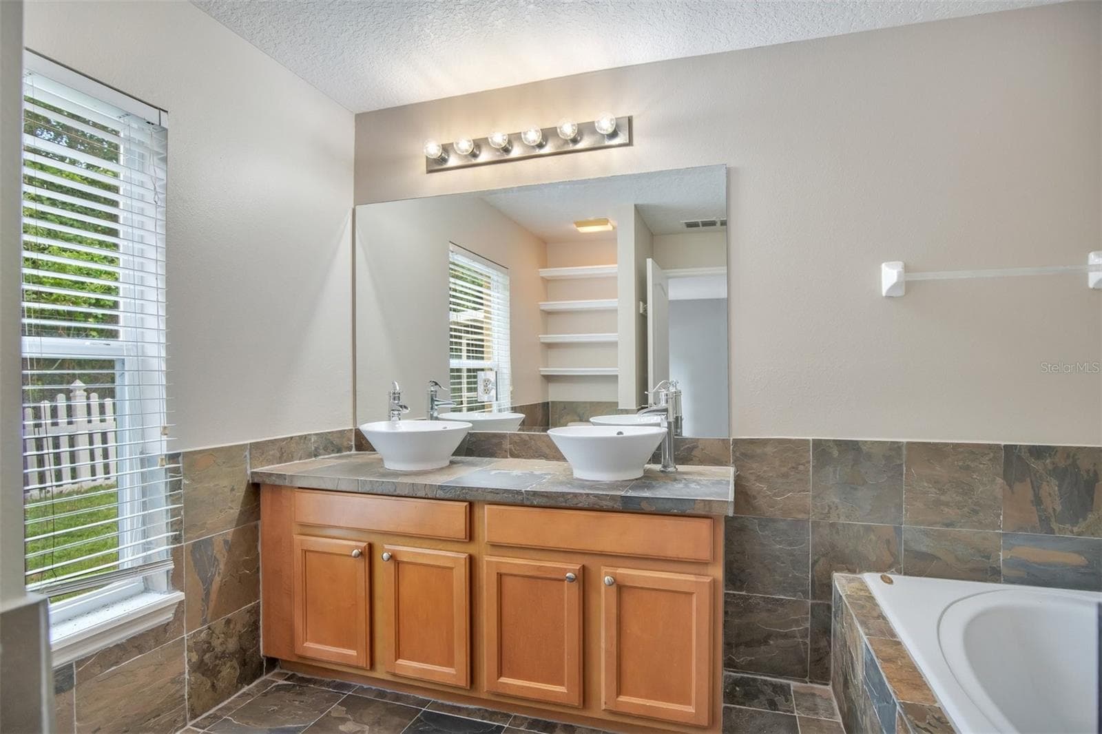 Primary bathroom - 469 CAREY WAY, ORLANDO