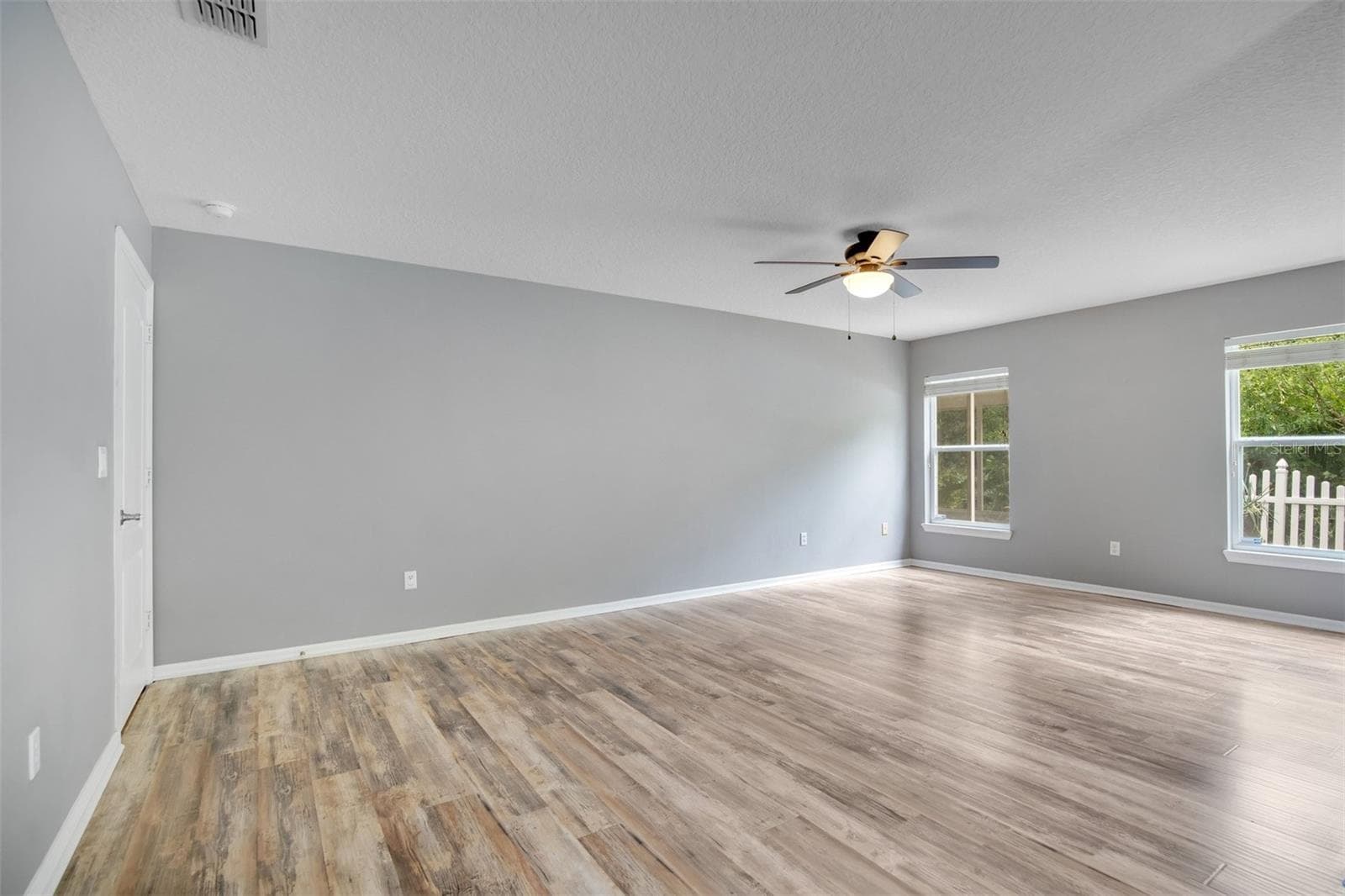 First floor primary bedroom - 469 CAREY WAY, ORLANDO