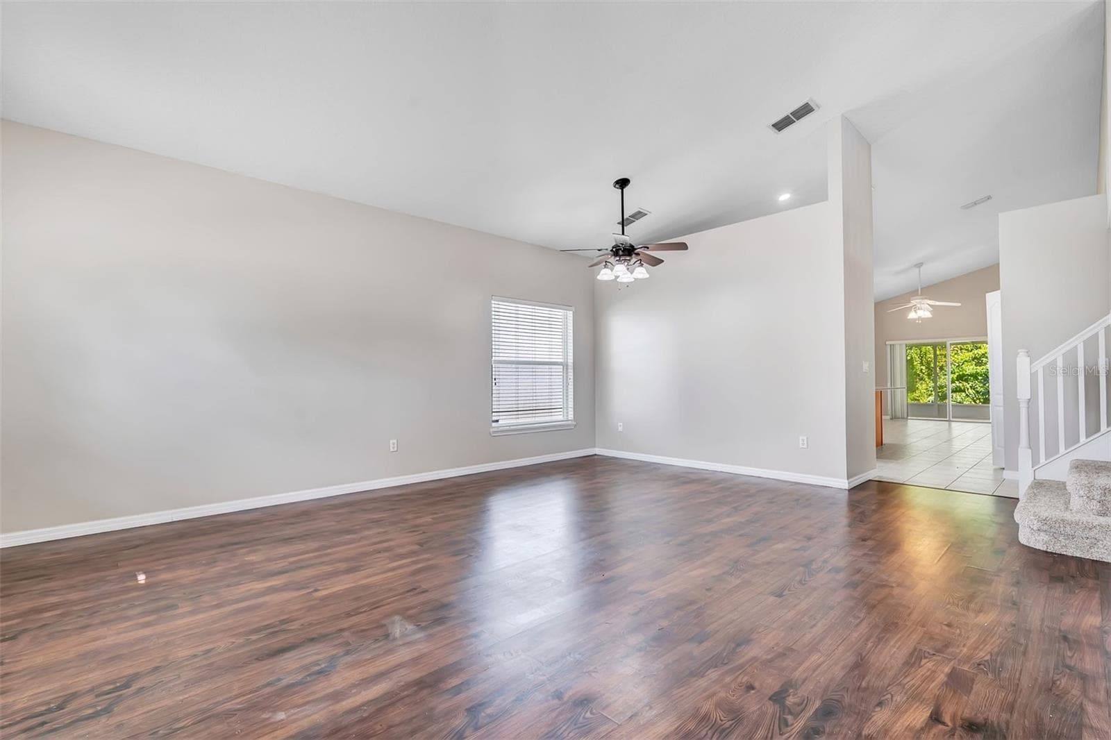 Living/dining room - 469 CAREY WAY, ORLANDO