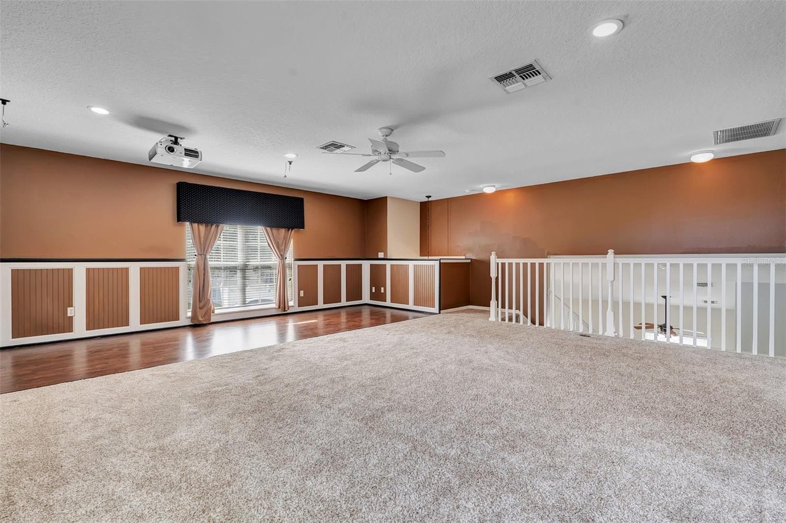 Upstairs media room - 469 CAREY WAY, ORLANDO