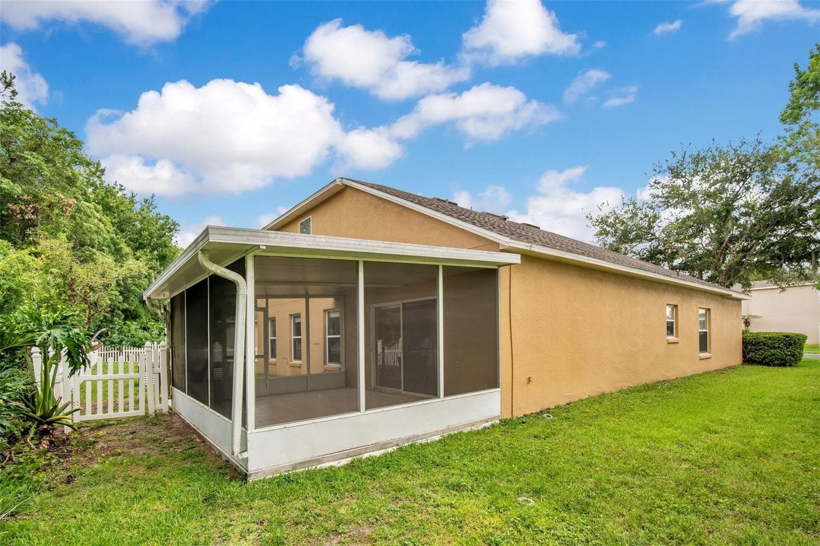 Single Family Residence at 469 CAREY WAY, ORLANDO, photo 36 of 44