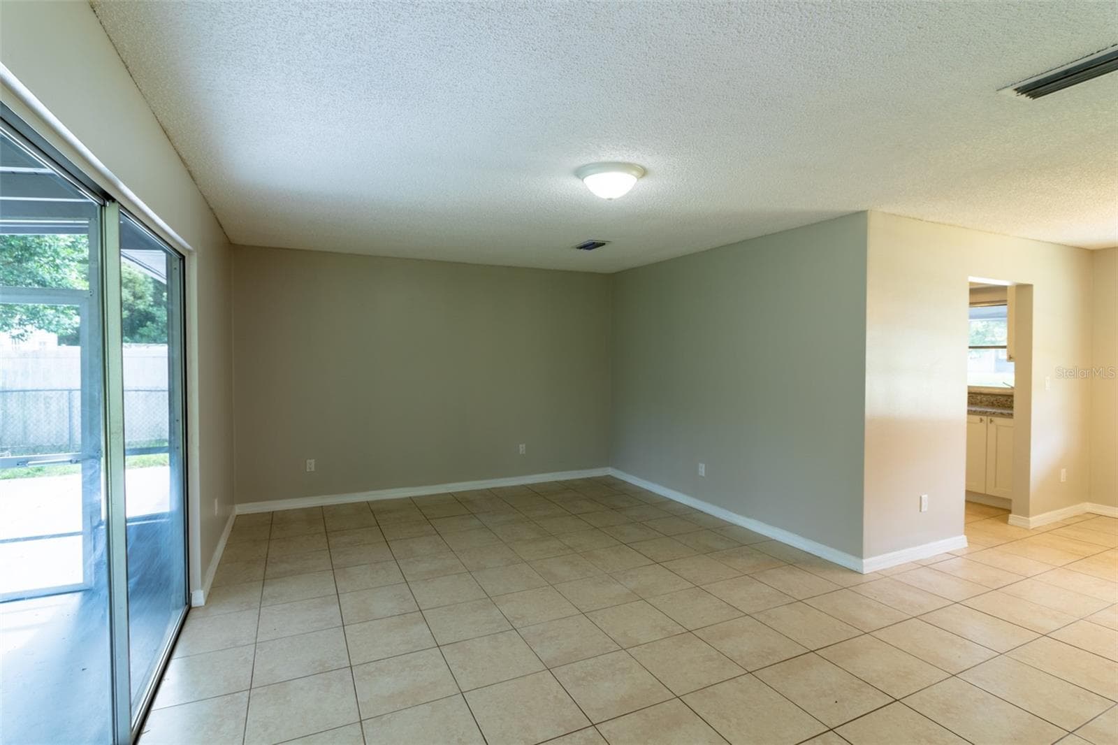 Living Room - 3523 SW 147TH LANE RD, OCALA