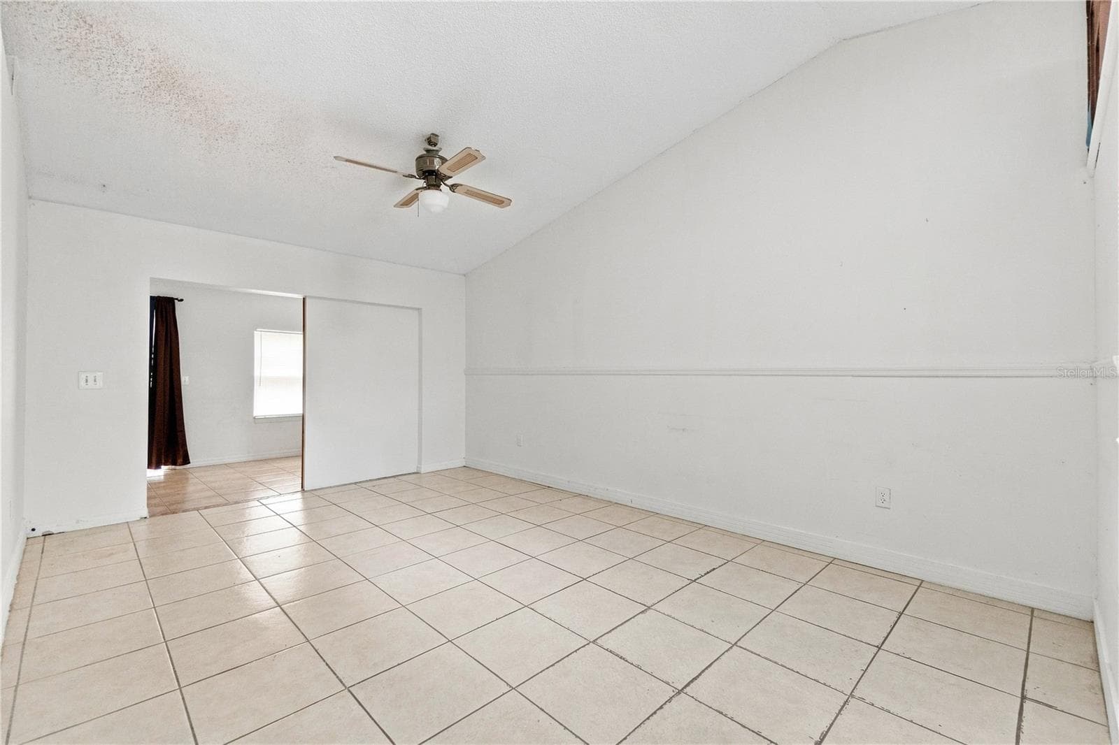 Half Duplex at 9966 BURL WAY, ORLANDO, photo 5 of 24
