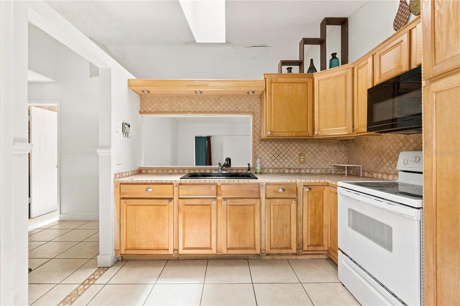 Half Duplex at 9966 BURL WAY, ORLANDO, photo 9 of 24
