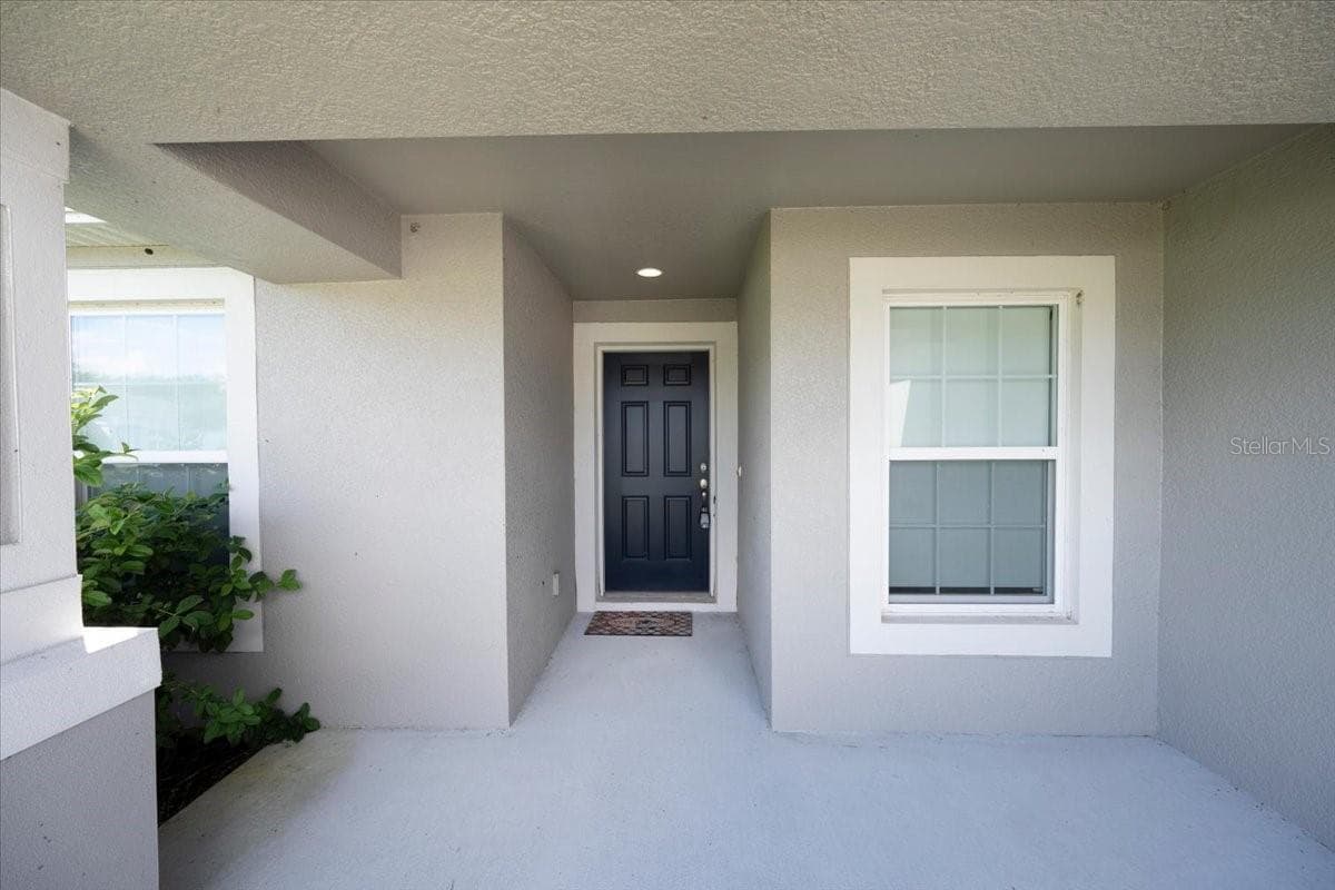 Single Family Residence at 912 LOCHLAND LOOP, BARTOW, photo 34 of 47