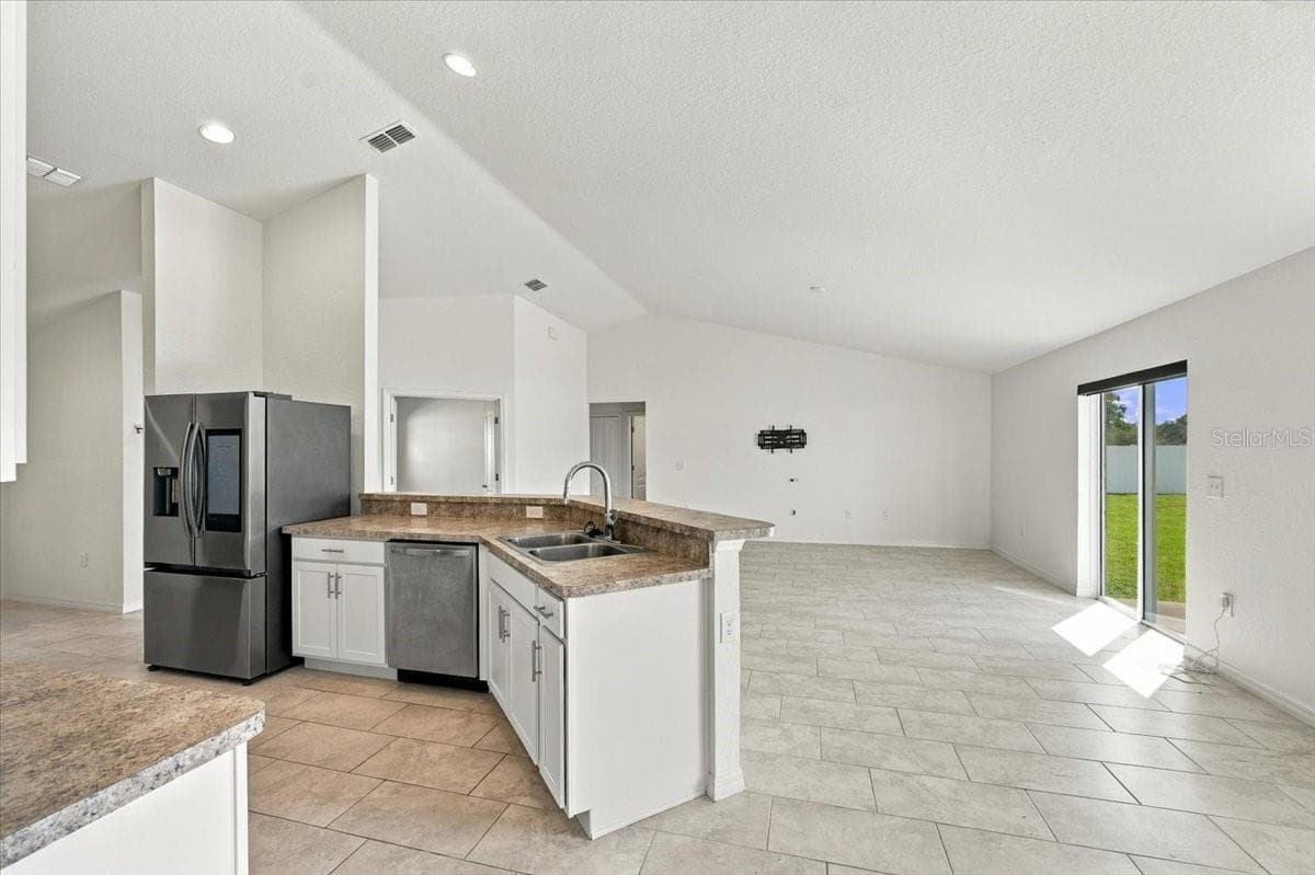 Single Family Residence at 912 LOCHLAND LOOP, BARTOW, photo 39 of 47