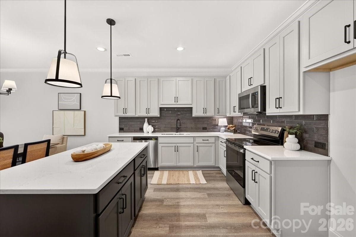 Townhouse at Charlotte, photo 19 of 65