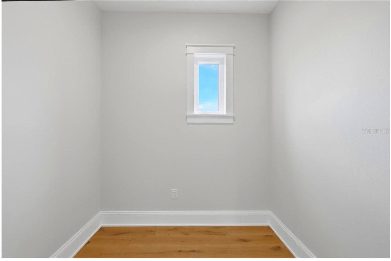 Primary Bedroom Walk In Closet - 2532 1ST AVE N, ST PETERSBURG
