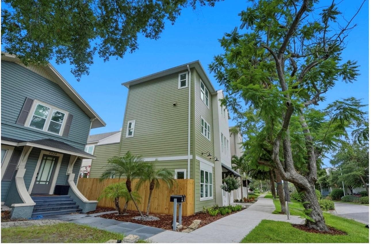 Single Family Residence at 2532 1ST AVE N, ST PETERSBURG, photo 51 of 58