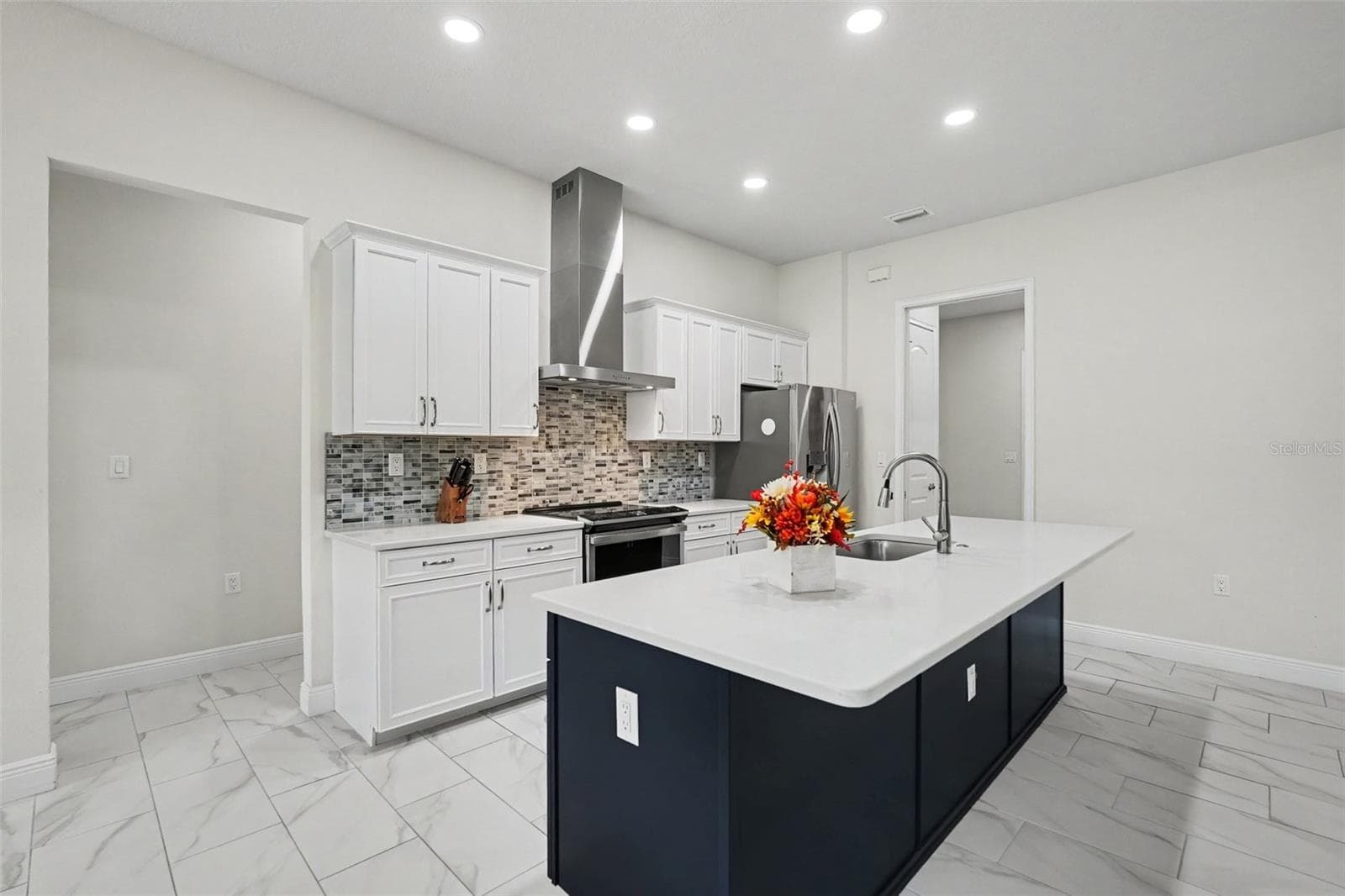 Single Family Residence at 18117 PARAKEET RD, WEEKI WACHEE, photo 15 of 34