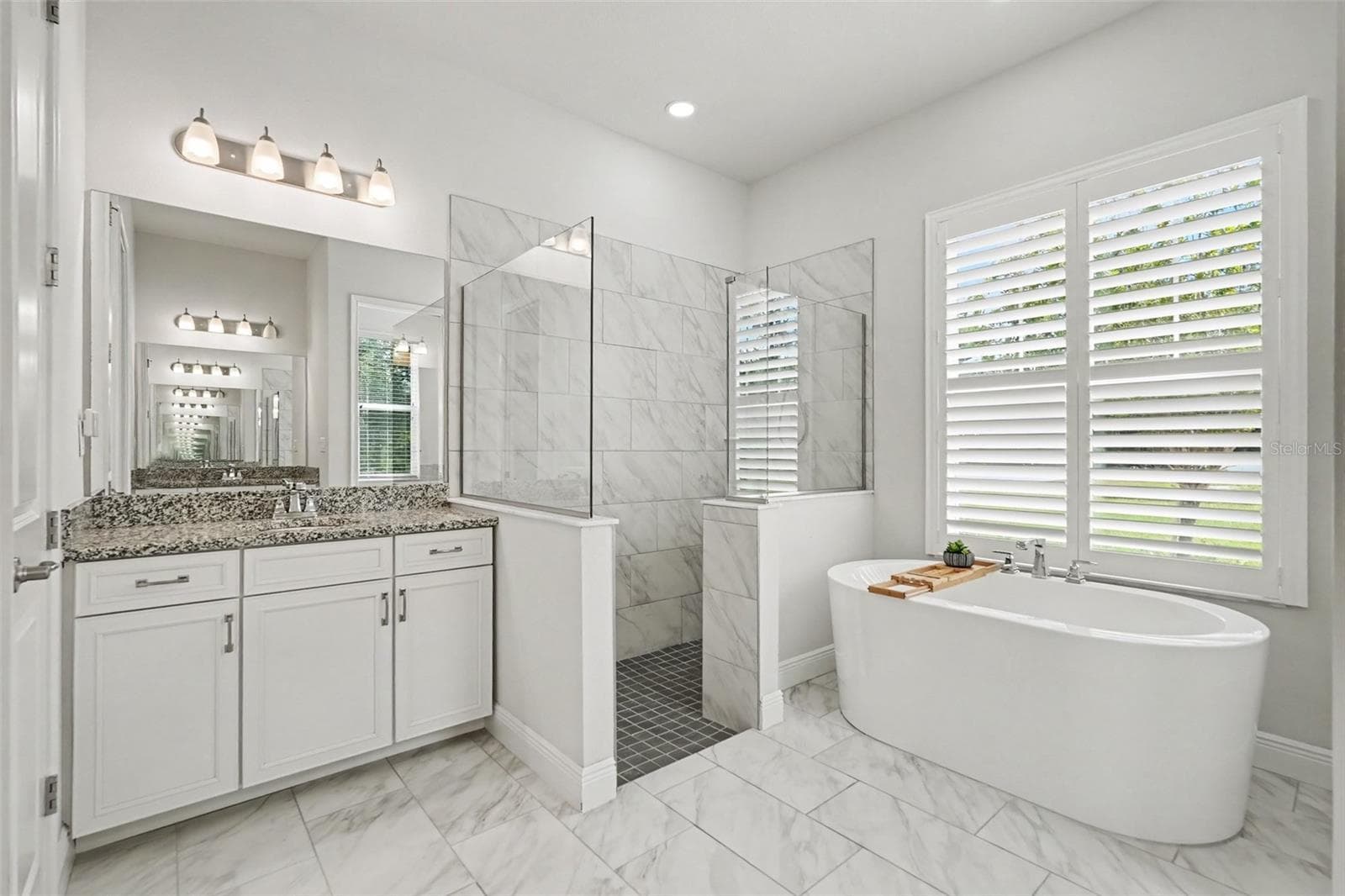 Single Family Residence at 18117 PARAKEET RD, WEEKI WACHEE, photo 21 of 34