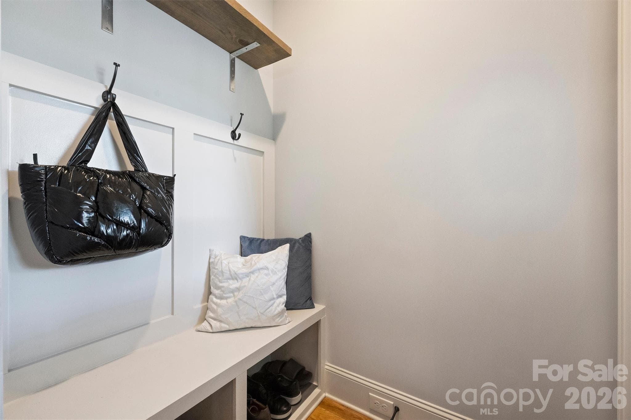 Condominium at 1514 Kensington Drive, Charlotte, photo 20 of 28