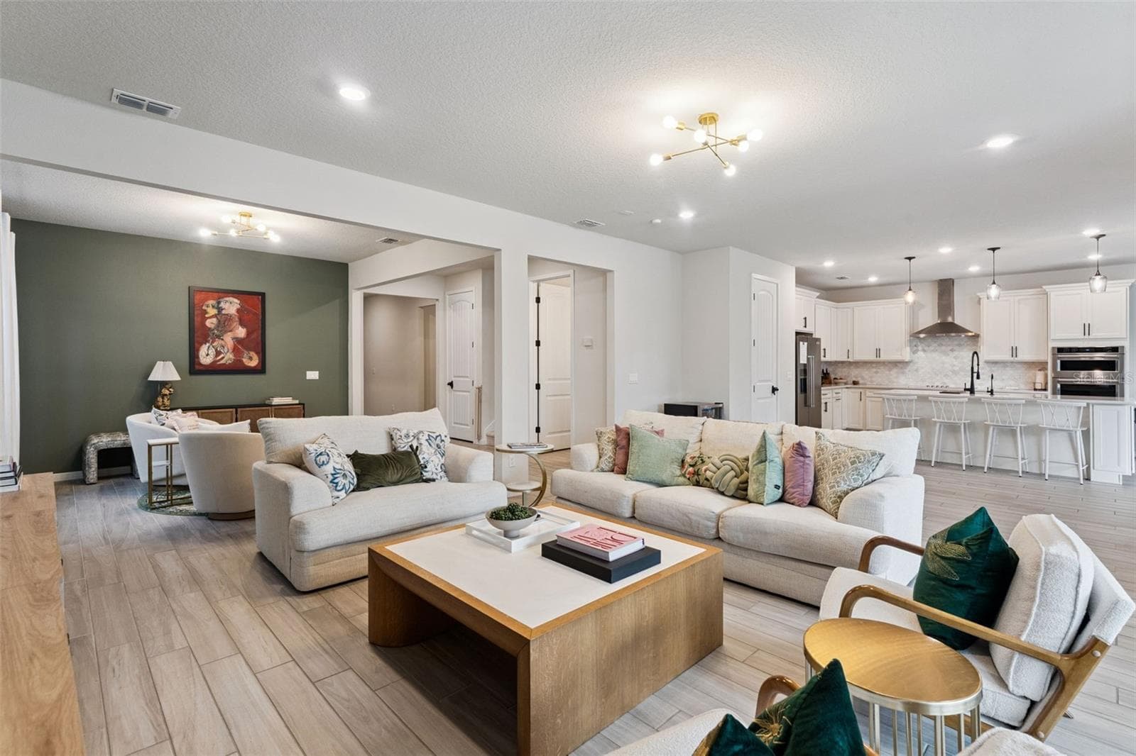 Living room - 5664 OAK KNOLL DR, ST CLOUD