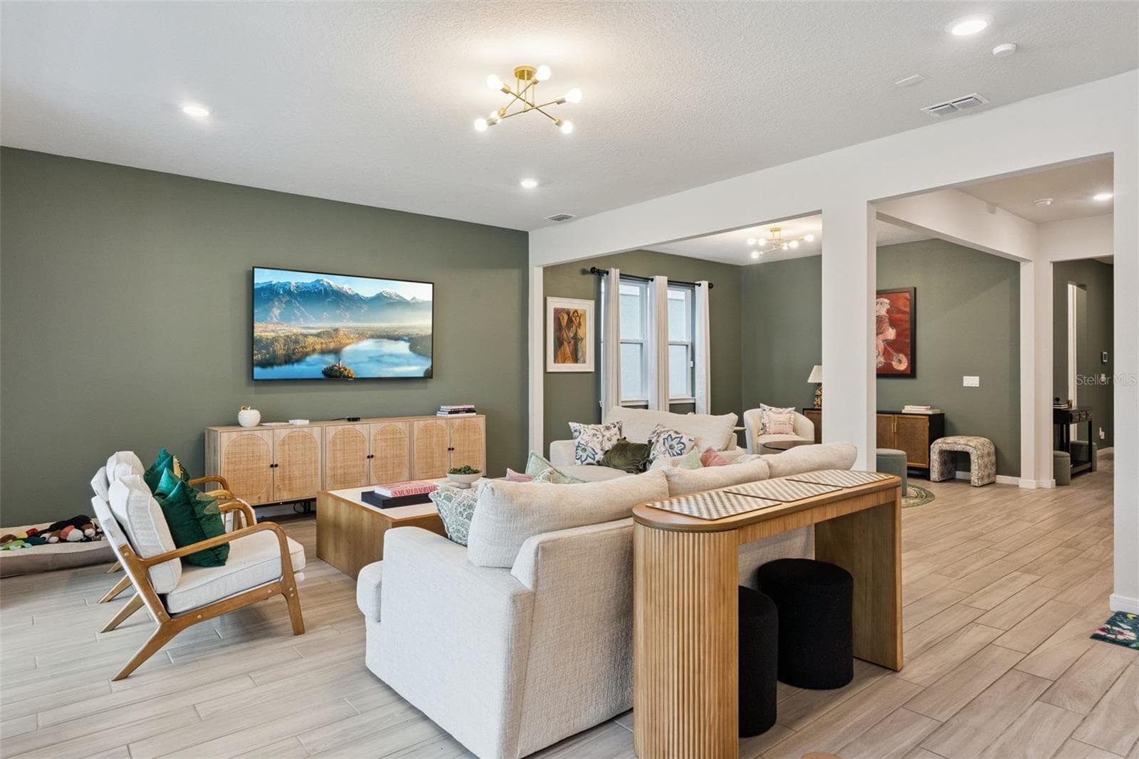 Living room - 5664 OAK KNOLL DR, ST CLOUD