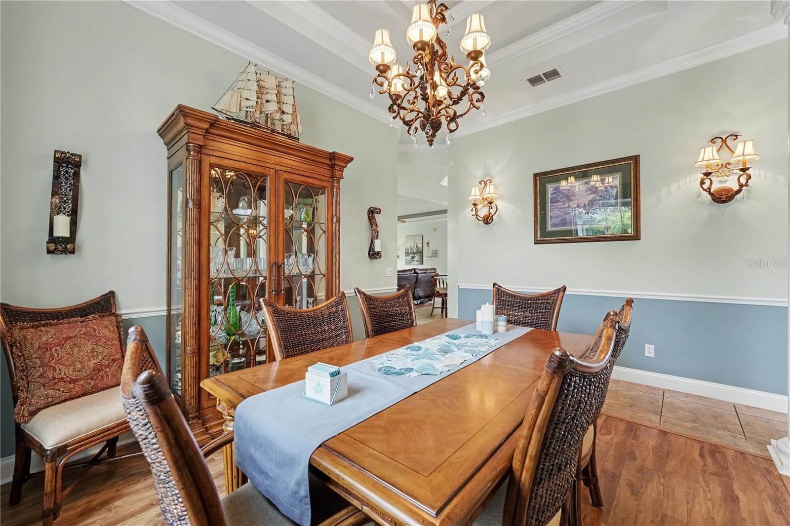 Single Family Residence at 745 OSPREY LANDING DR, LAKELAND, photo 14 of 54