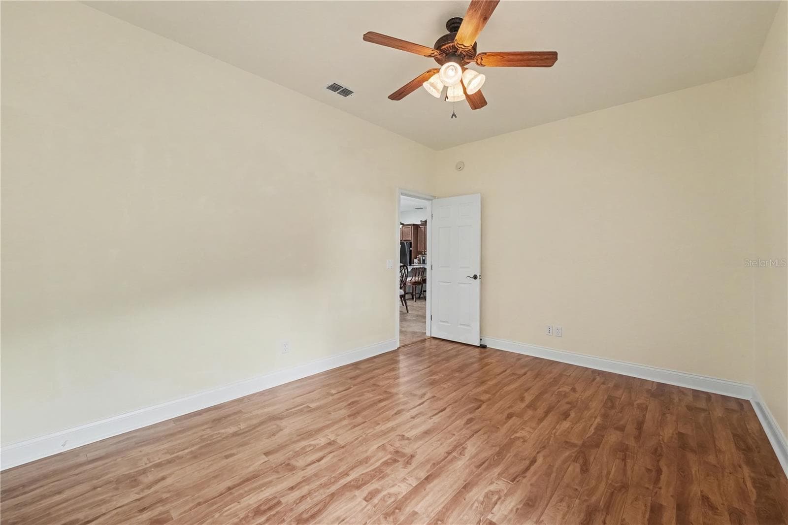 Single Family Residence at 745 OSPREY LANDING DR, LAKELAND, photo 30 of 54
