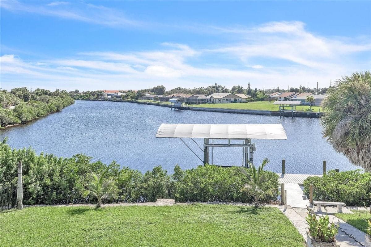 Single Family Residence at 795 S ELLICOTT CIR, PORT CHARLOTTE, photo 2 of 86