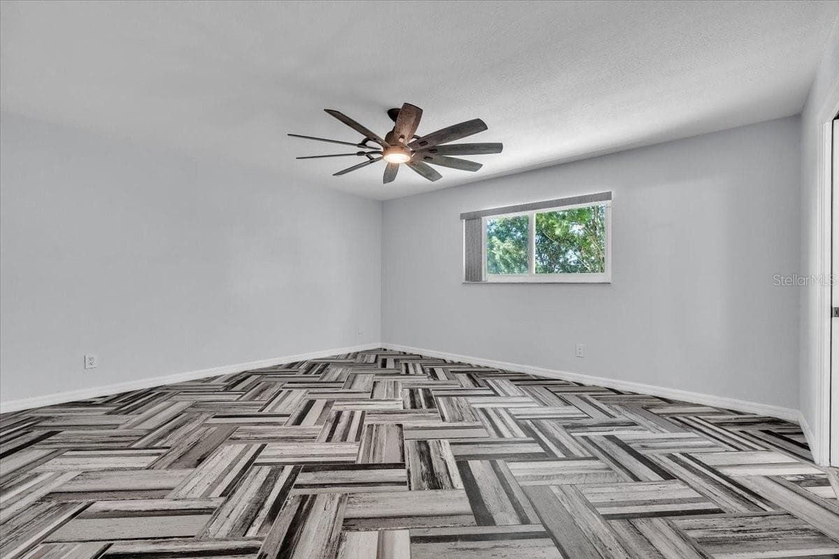 Single Family Residence at 795 S ELLICOTT CIR, PORT CHARLOTTE, photo 26 of 86