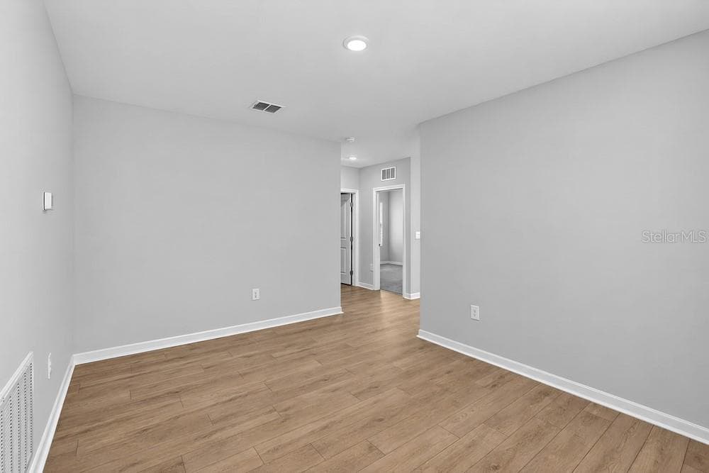 13729 Squall ~ Ready Now - 13729 SQUALL LN, HUDSON