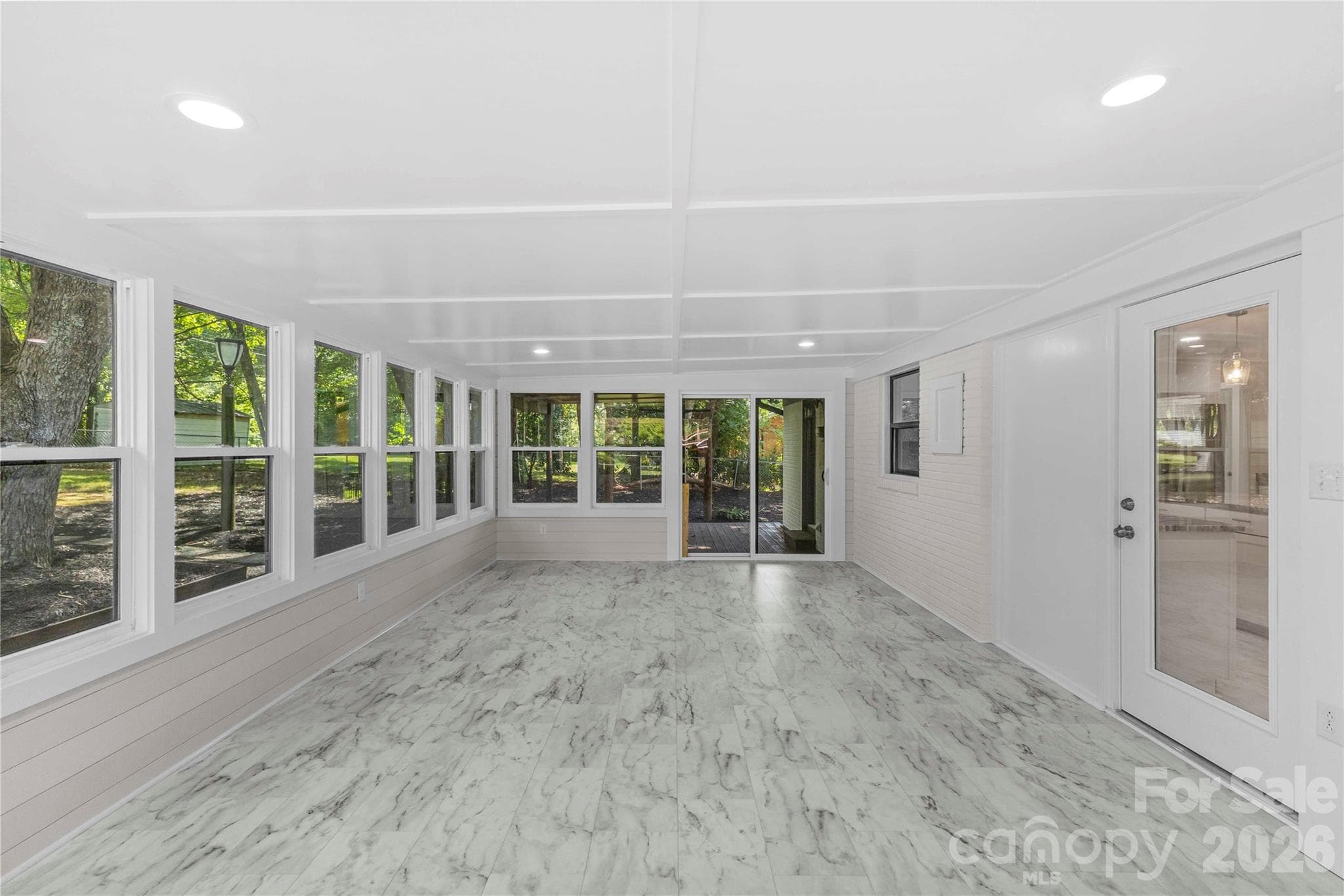 sunroom - 614 S Magnolia Street, Mooresville