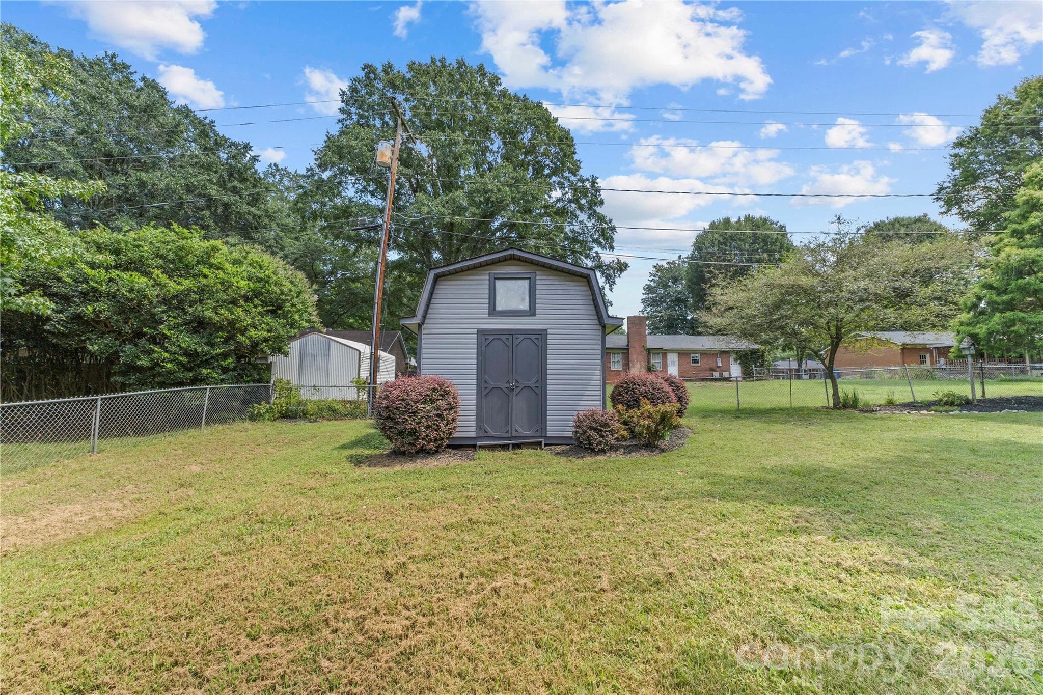 storage shed - 614 S Magnolia Street, Mooresville