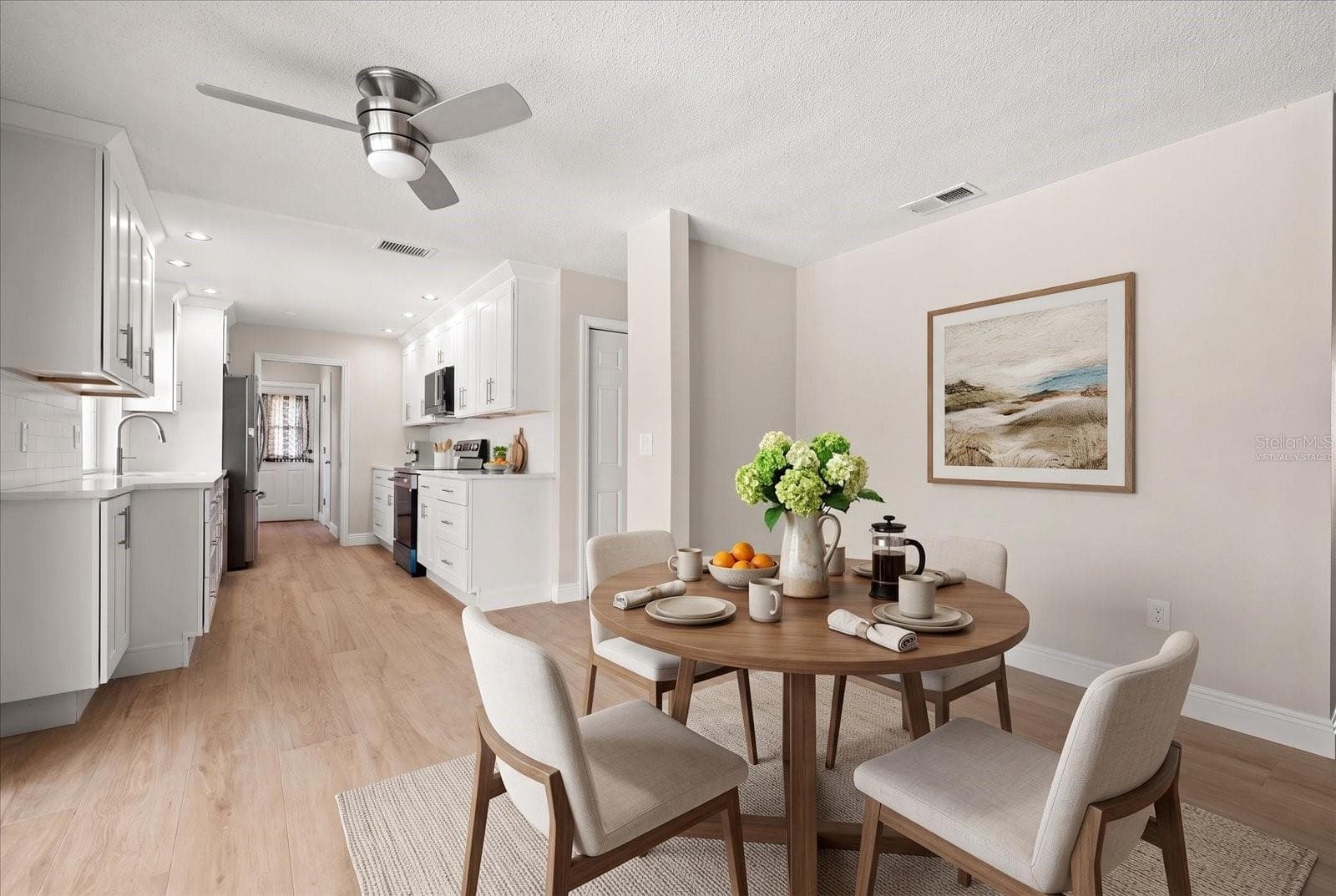 Virtually staged - 1641 SHERBROOK RD, CLEARWATER