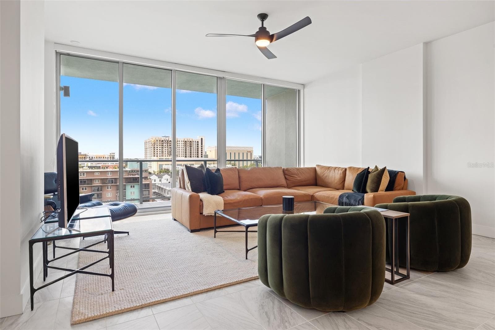 Condominium at 777 3RD AVE N #806, ST PETERSBURG, photo 20 of 58