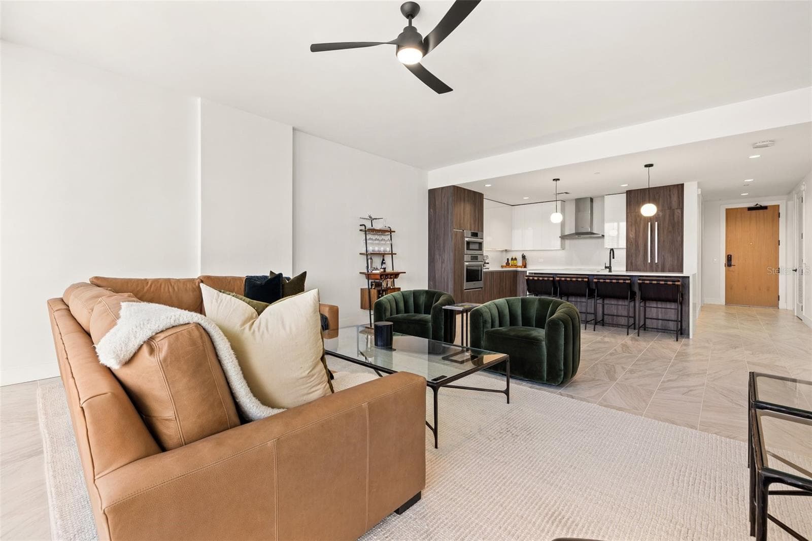 Condominium at 777 3RD AVE N #806, ST PETERSBURG, photo 23 of 58