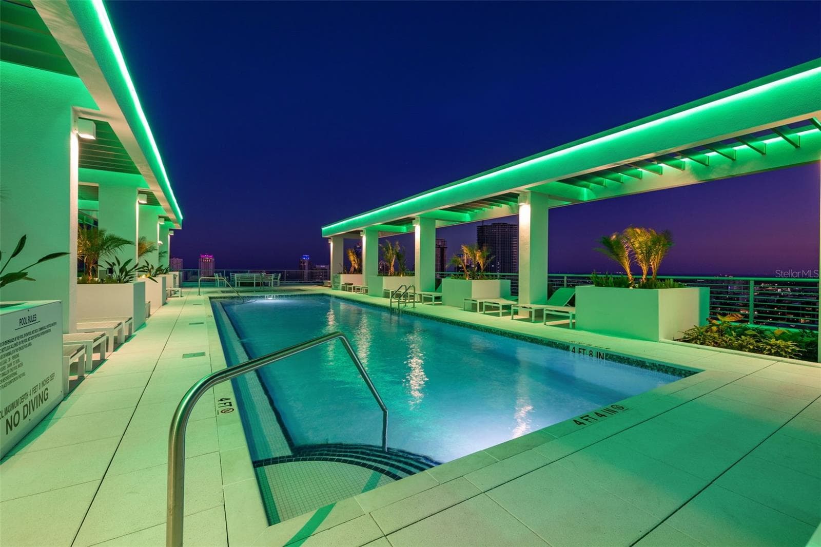 Condominium at 777 3RD AVE N #806, ST PETERSBURG, photo 54 of 58