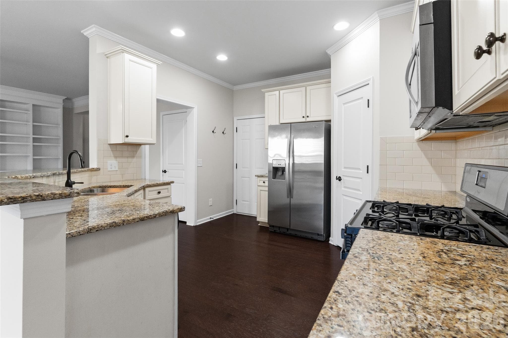 Townhouse at 6510 Central Pacific Avenue, Charlotte, photo 13 of 44