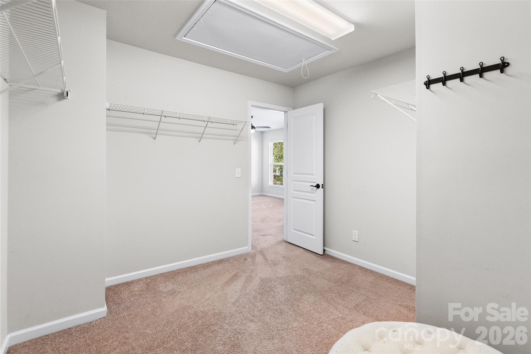 Townhouse at 6510 Central Pacific Avenue, Charlotte, photo 23 of 44