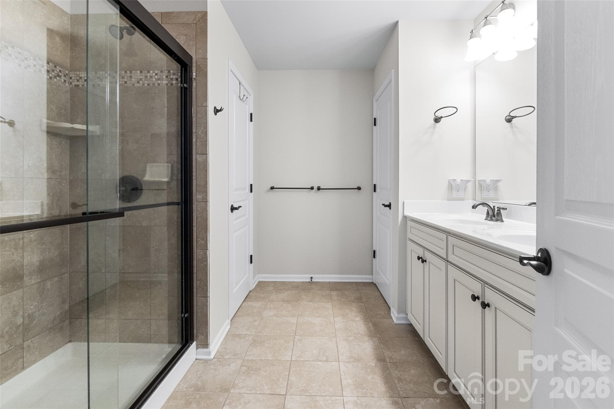 Townhouse at 6510 Central Pacific Avenue, Charlotte, photo 24 of 44