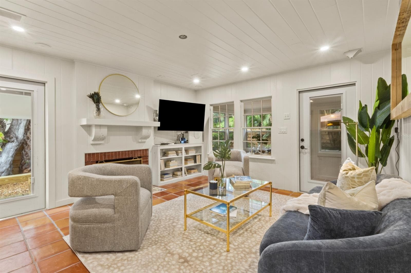 Single Family Residence at 760 LONGBOAT CT, LONGBOAT KEY, photo 4 of 34