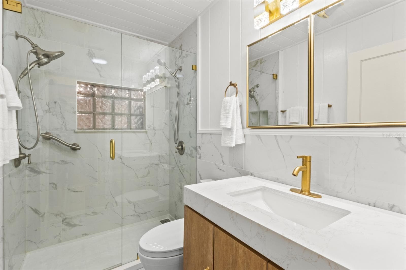 Single Family Residence at 760 LONGBOAT CT, LONGBOAT KEY, photo 12 of 34