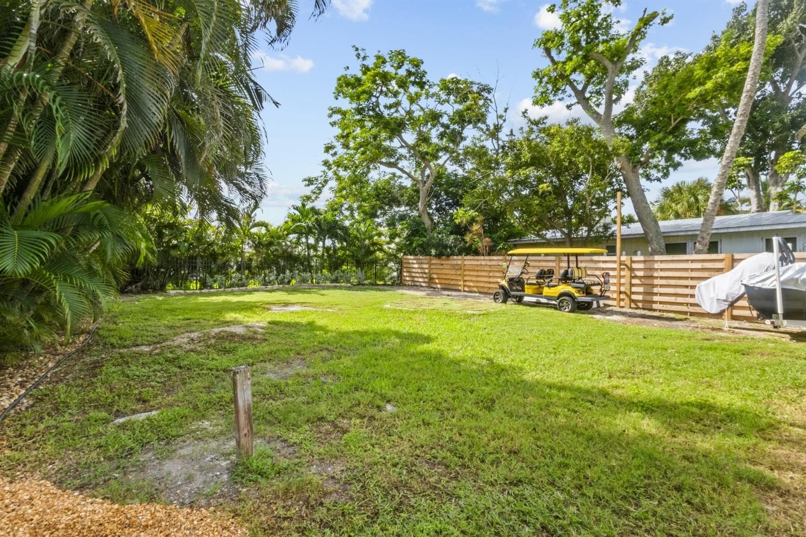 Single Family Residence at 760 LONGBOAT CT, LONGBOAT KEY, photo 22 of 34