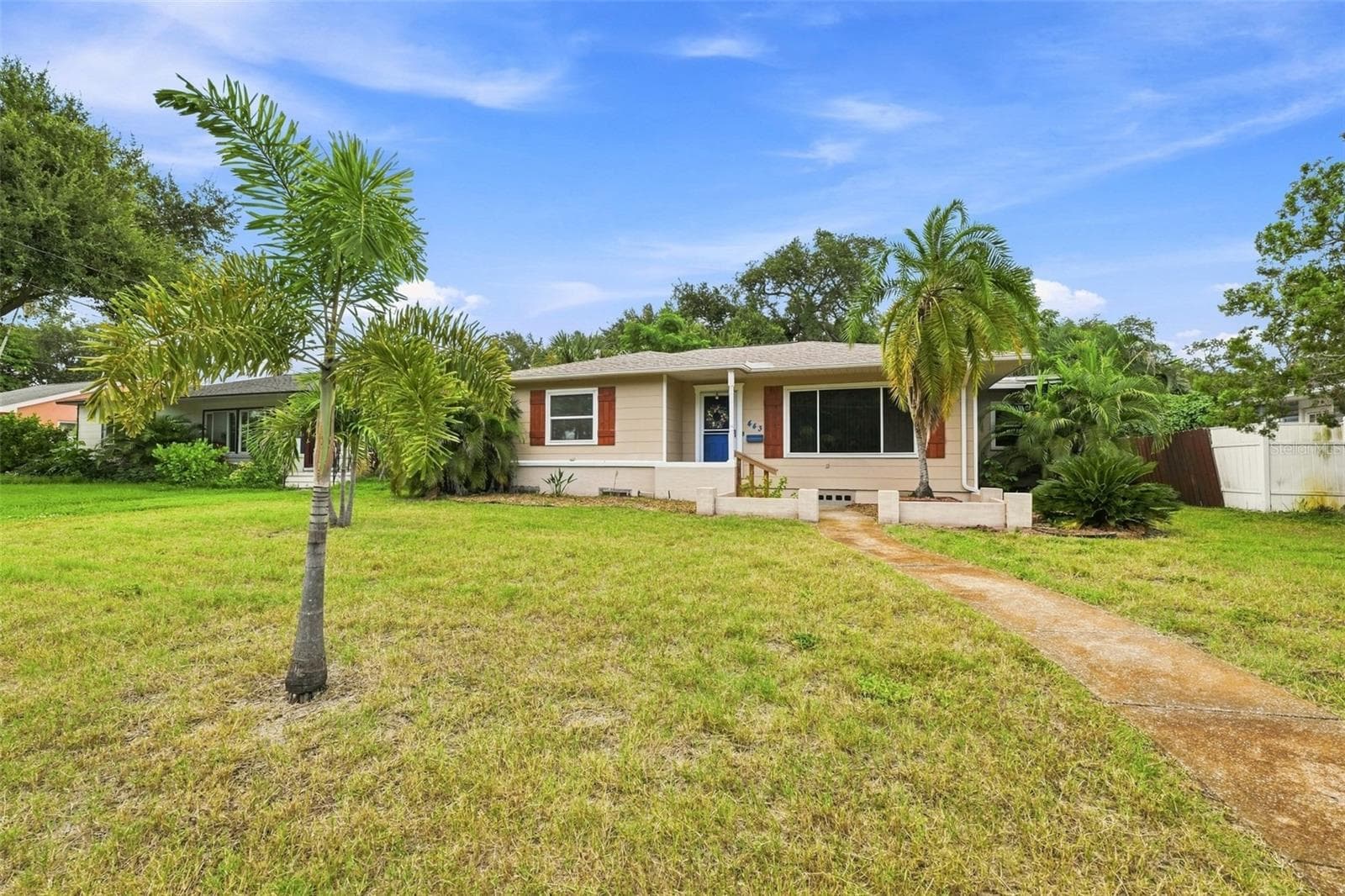 Single Family Residence at 443 PARK ST N, ST PETERSBURG, photo 2 of 23