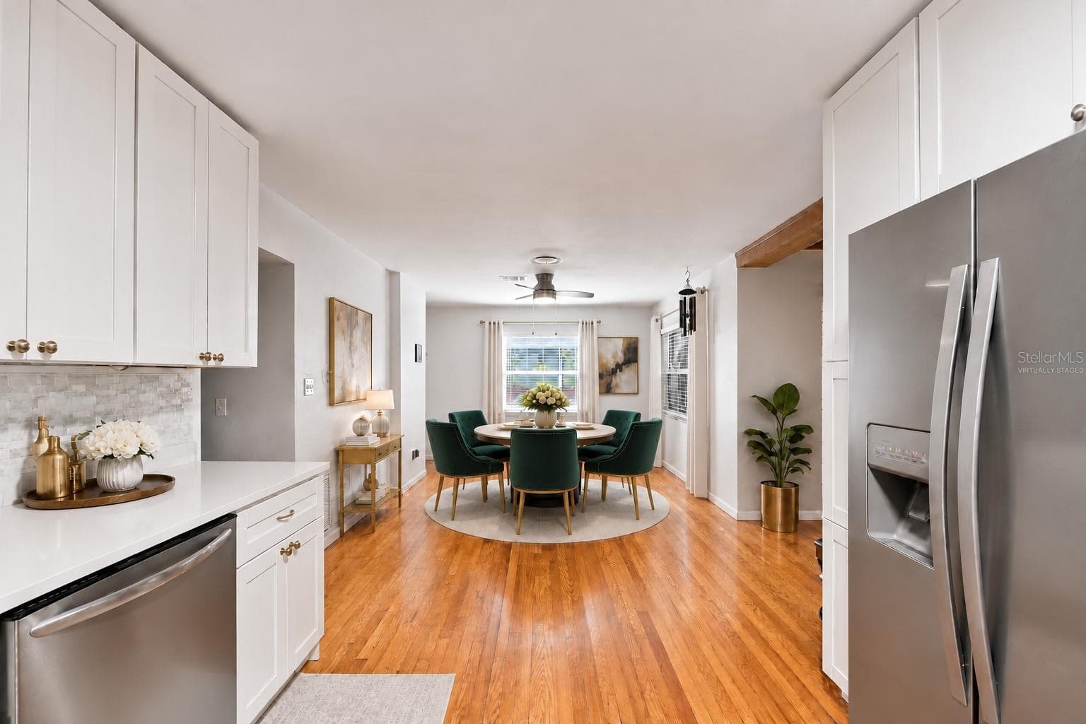 virtually staged - 443 PARK ST N, ST PETERSBURG