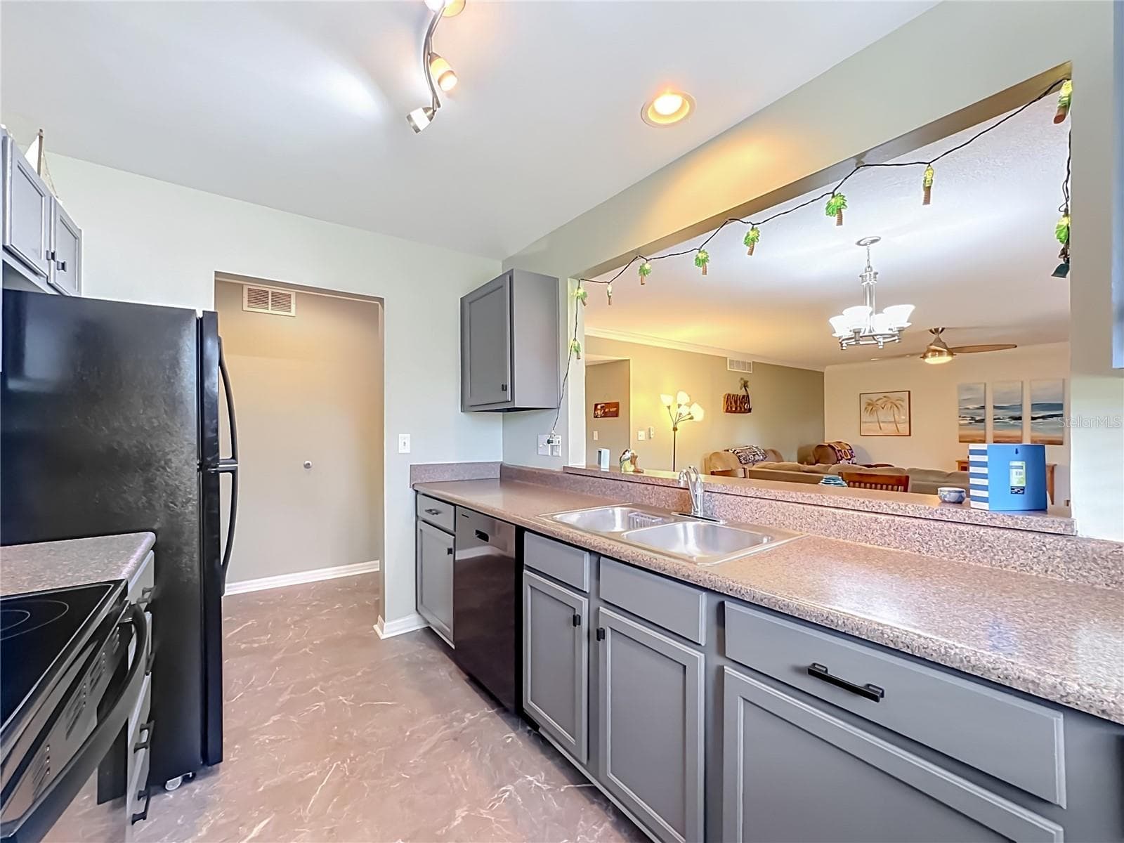 Condominium at 1935 TOUCAN WAY #302, SARASOTA, photo 13 of 91