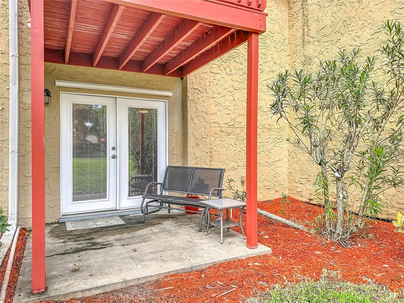 room to garden - 1935 TOUCAN WAY #302, SARASOTA
