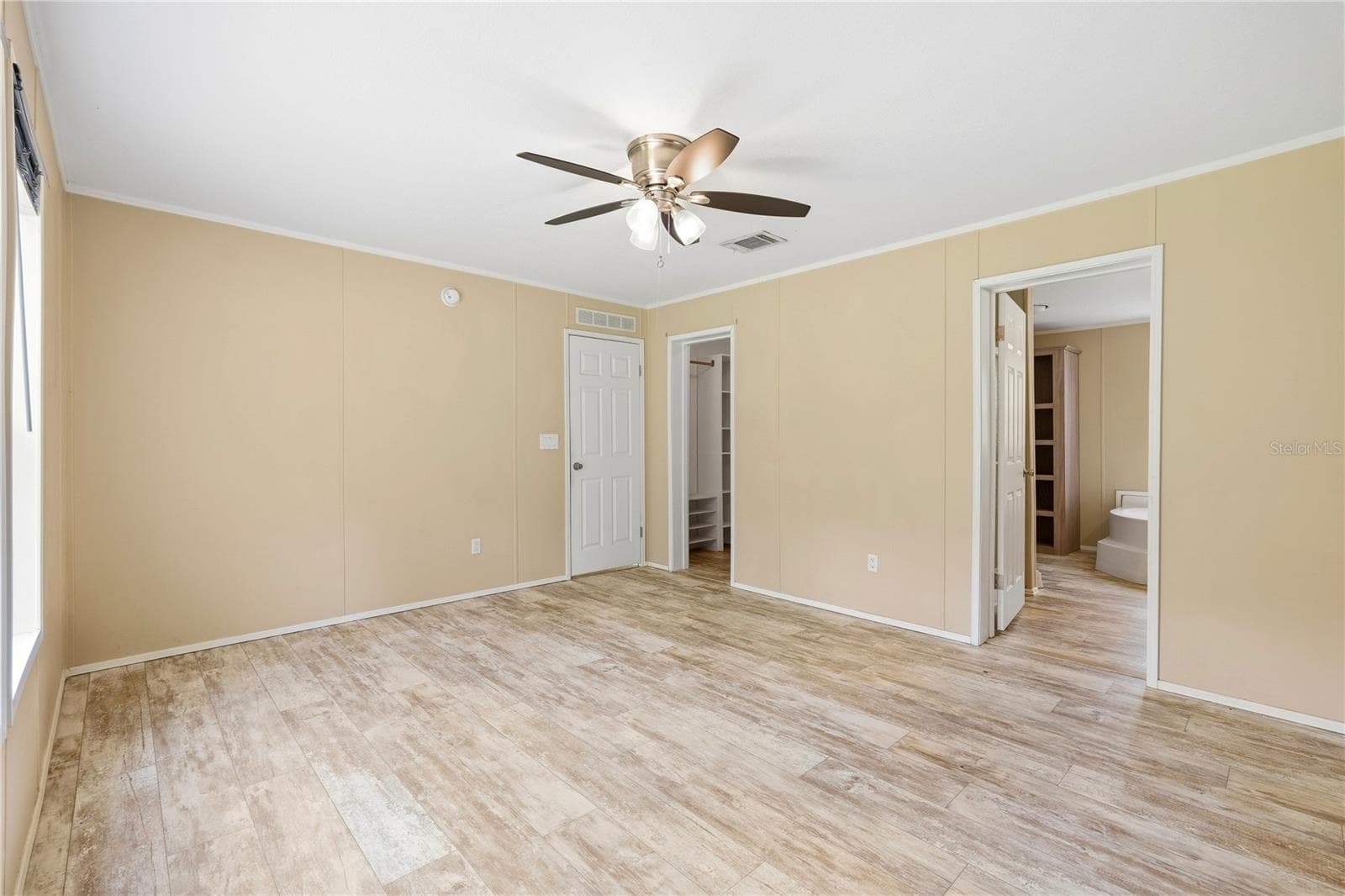 Manufactured Home at 5685 SW 57TH DR, LAKE BUTLER, photo 14 of 30