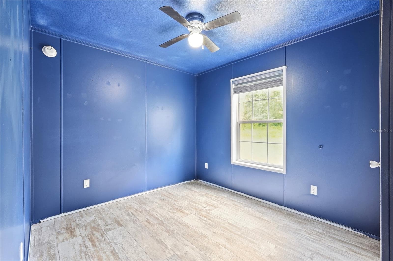 Manufactured Home at 5685 SW 57TH DR, LAKE BUTLER, photo 19 of 30